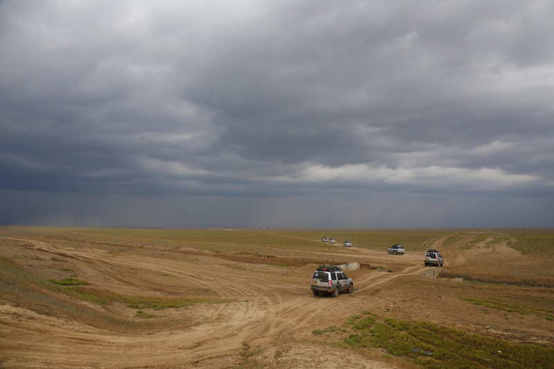 Illustration for article titled Range Rover Hybrids on the Silk Trail 2013 Expedition Reach the Ancient Silk Roads, Half-way to Their Mumbai Destination